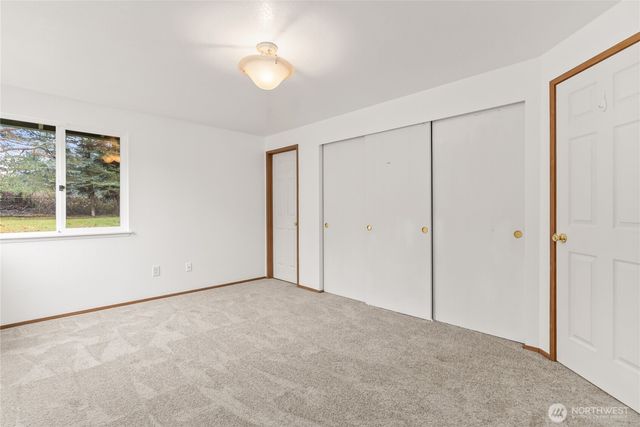 1321 Clover Loop SE, Olympia, WA 98513