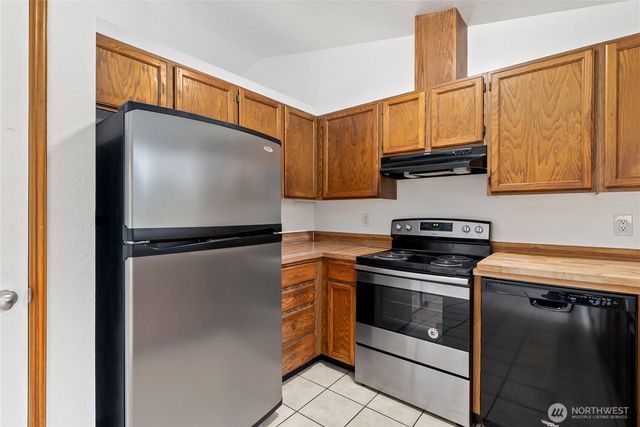 1321 Clover Loop SE, Olympia, WA 98513