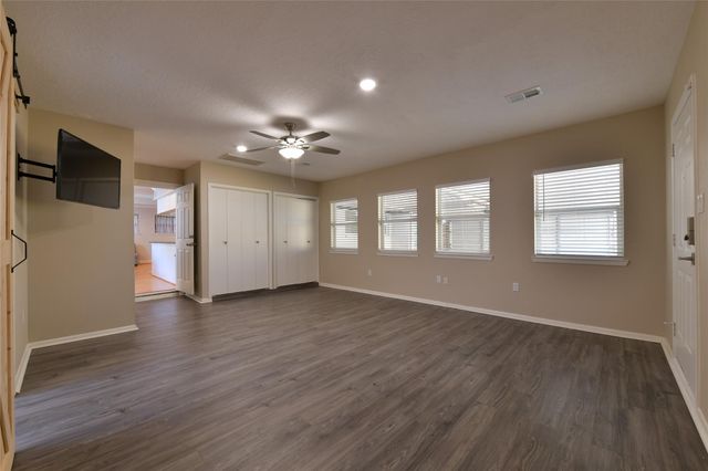 4406 Benning Drive, Houston, TX 77035