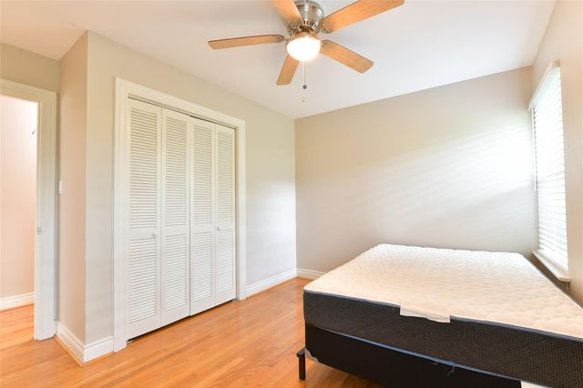 4406 Benning Drive, Houston, TX 77035