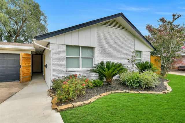 4406 Benning Drive, Houston, TX 77035
