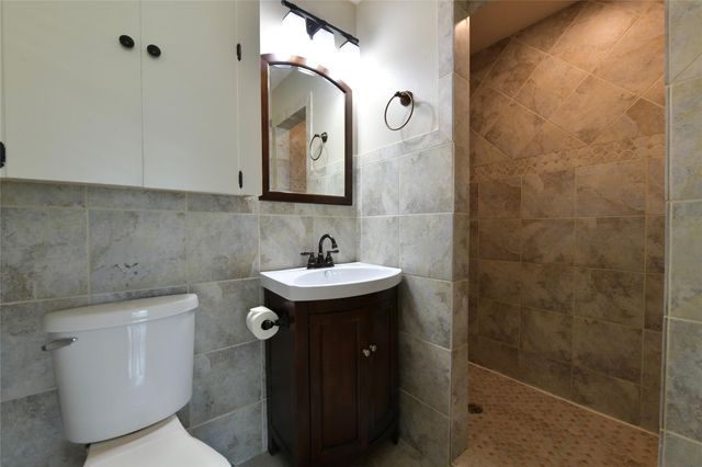 4406 Benning Drive, Houston, TX 77035