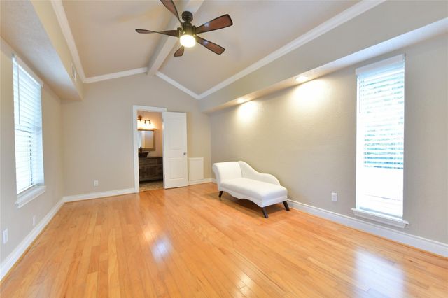 4406 Benning Drive, Houston, TX 77035