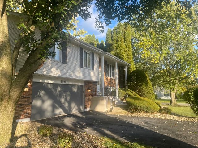 4200 W 176th Place, Country Club Hills, IL 60478