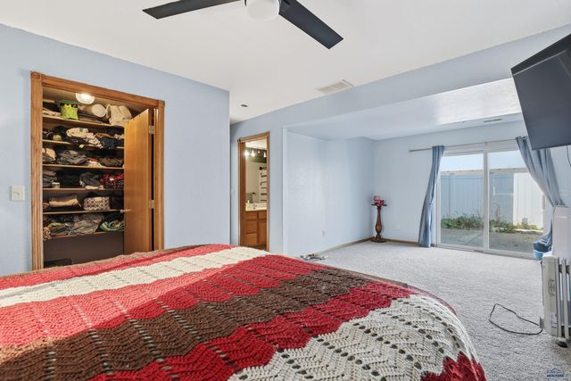 320 GRANDEUR LN, Rapid City, SD 57719