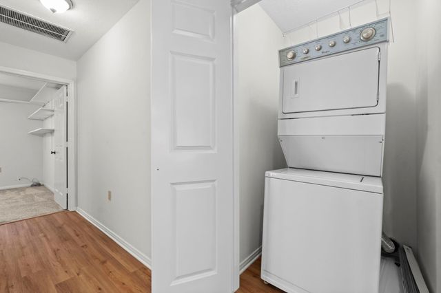 29 Tanager Trail, The Woodlands, TX 77381