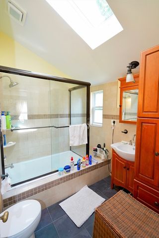 52 Meagher Ave, Milton, MA 02186