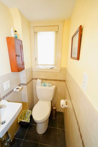 52 Meagher Ave, Milton, MA 02186