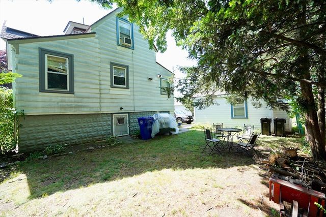 52 Meagher Ave, Milton, MA 02186