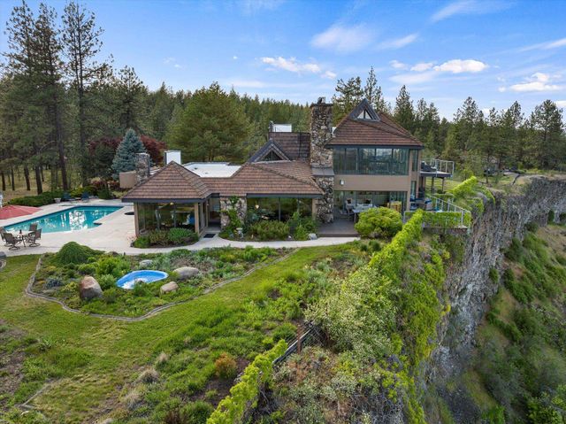 4302 N Indian Bluff Rd, Spokane, WA 99224