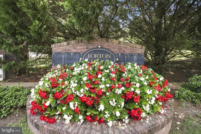 9954 E HILL DR, Lorton, VA 22079