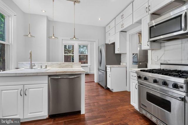 4130 MILITARY RD NW, Washington, DC 20015
