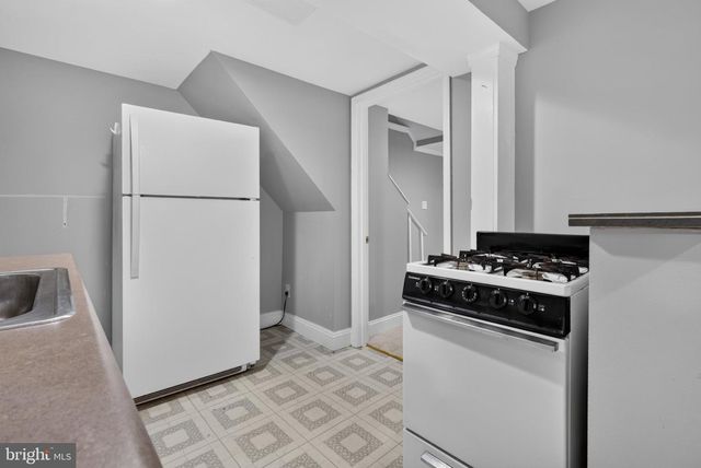 4130 MILITARY RD NW, Washington, DC 20015