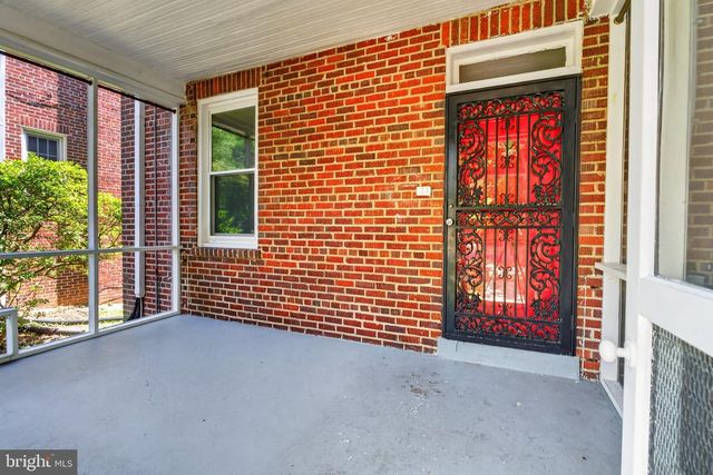 4130 MILITARY RD NW, Washington, DC 20015