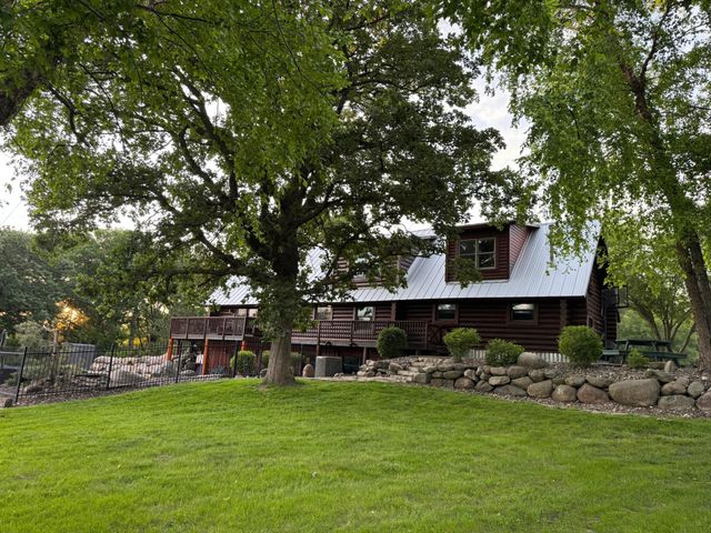 3277 190th Street E, Prior Lake, MN 55372