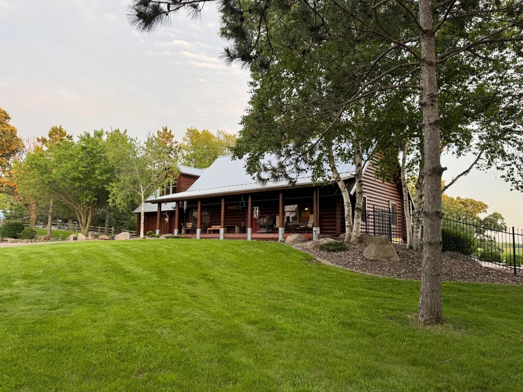 3277 190th Street E, Prior Lake, MN 55372