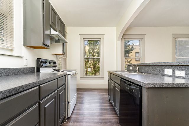 1230 Kings Highway, Dallas, TX 75208