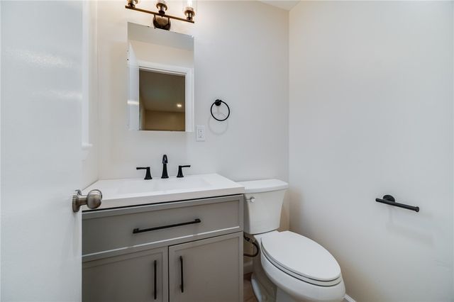 6933 East River Road, Rush, NY 14543