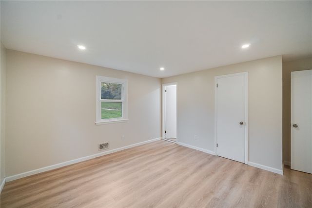 6933 East River Road, Rush, NY 14543