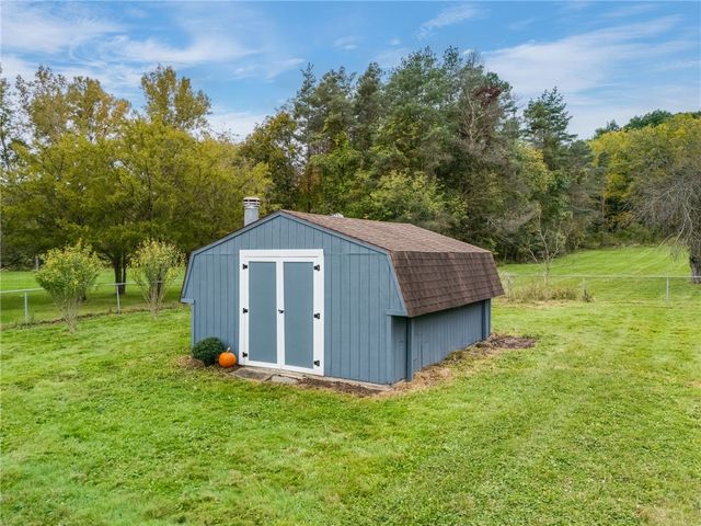 6933 East River Road, Rush, NY 14543