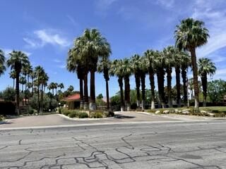 675 N Los Felices Circle W 210, Palm Springs, CA 92262