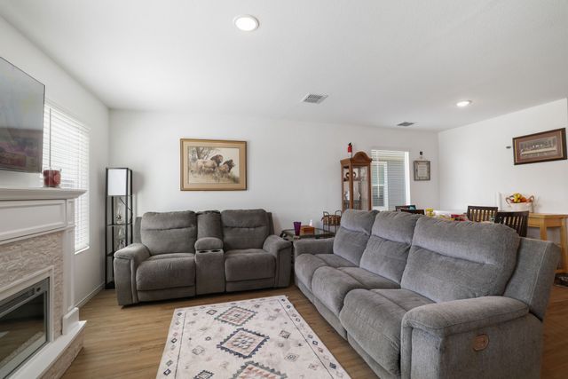 1445 Sterling Way, Ferris, TX 75125
