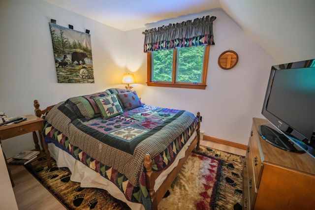 180 Debbie Higgins Lane, Wardsboro, VT 05355