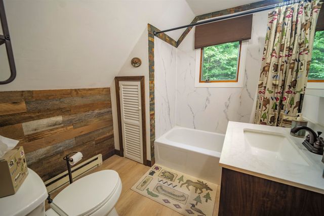 180 Debbie Higgins Lane, Wardsboro, VT 05355