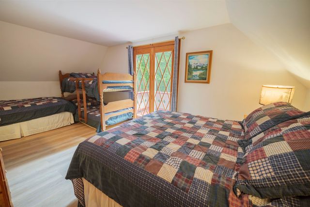 180 Debbie Higgins Lane, Wardsboro, VT 05355