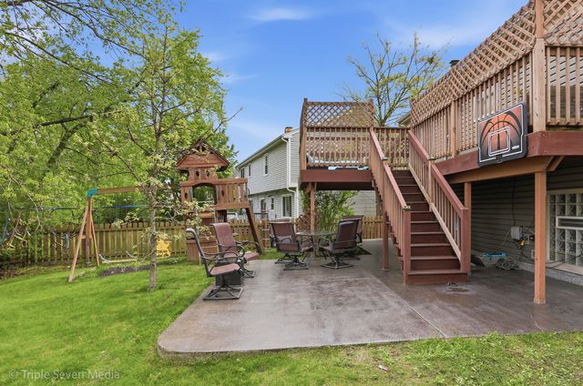 2109 Hitching Post Lane, Schaumburg, IL 60194