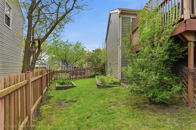 2109 Hitching Post Lane, Schaumburg, IL 60194