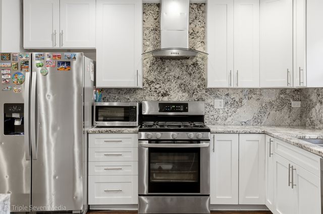 2109 Hitching Post Lane, Schaumburg, IL 60194