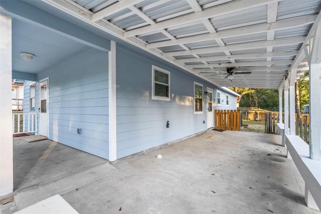 15 Hill Lane, Coldspring, TX 77331