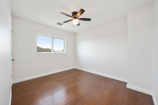 6458 Provident Green Drive, Katy, TX 77449