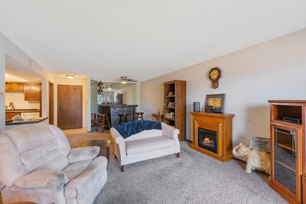 4710 58th Avenue N 208, Crystal, MN 55429 — photo 4