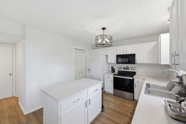 664 Arden Street, Lewis Center, OH 43035