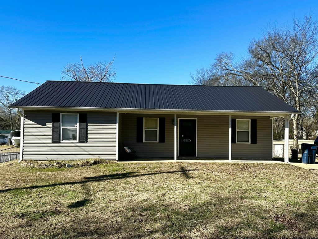 1501 Lee Street, Chickamauga, GA 30707