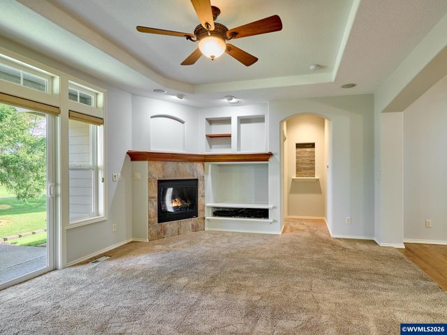 693 Fairwood, Woodburn, OR 97071