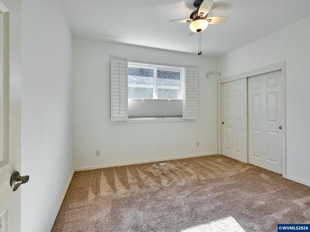 693 Fairwood, Woodburn, OR 97071