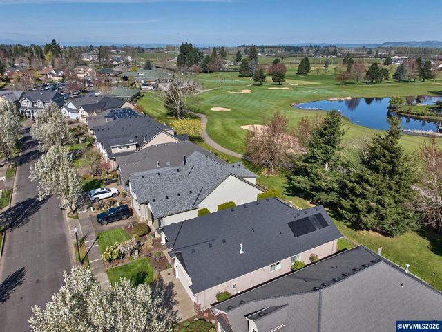 693 Fairwood, Woodburn, OR 97071