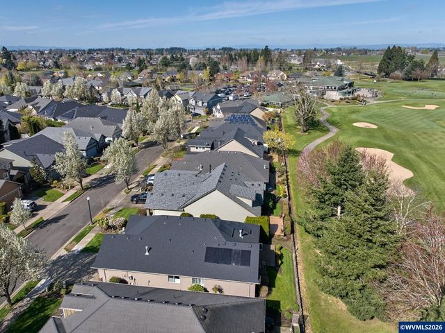 693 Fairwood, Woodburn, OR 97071