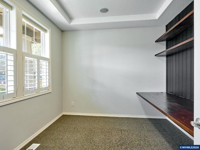 693 Fairwood, Woodburn, OR 97071