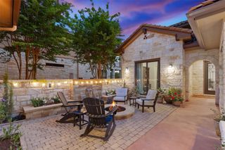 215 Rocky Coast DR, Lakeway, TX 78738