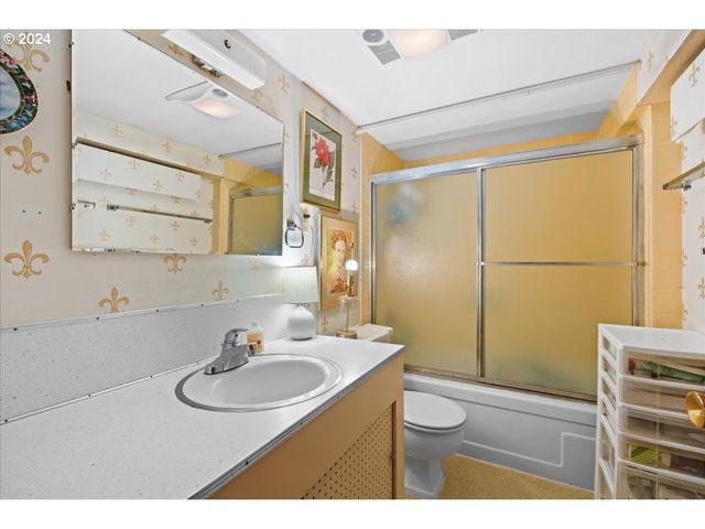 2119 B St, Forest Grove, OR 97116