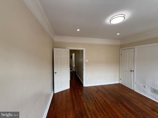 2527 S HICKS ST, Philadelphia, PA 19145