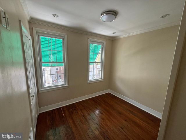 2527 S HICKS ST, Philadelphia, PA 19145