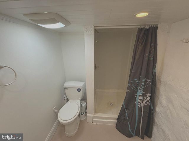 2527 S HICKS ST, Philadelphia, PA 19145