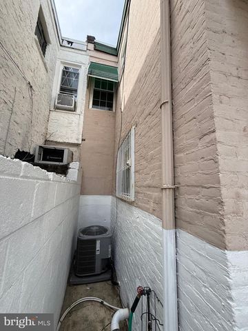 2527 S HICKS ST, Philadelphia, PA 19145