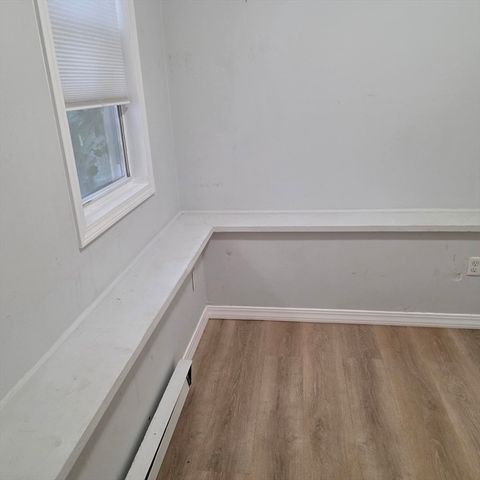 4 Michelangelo St 1, Boston, MA 02113