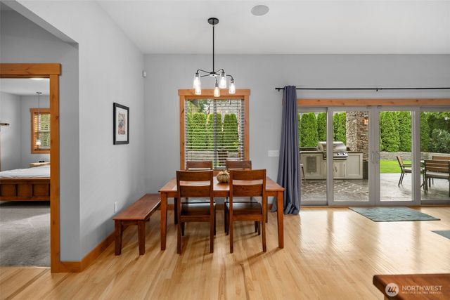 2535 Tuscany Lane, Malaga, WA 98828